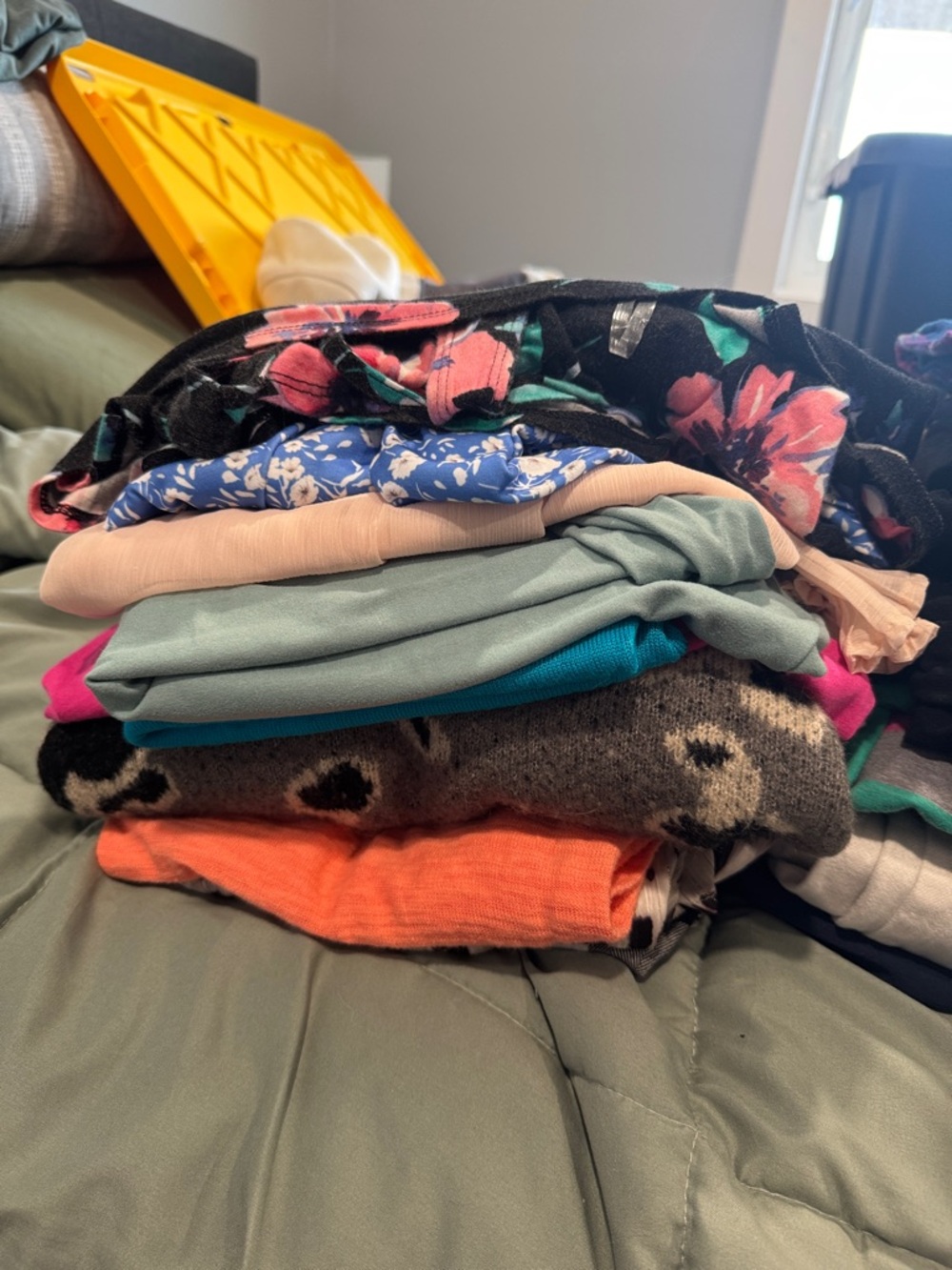 (30 Items) Women’s Mystery Bundle